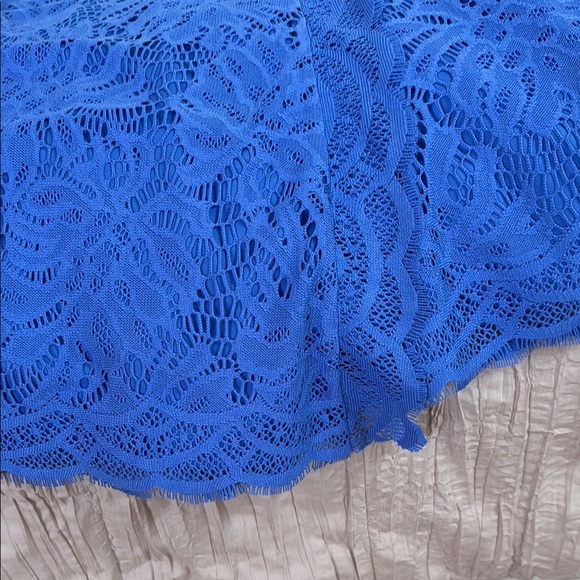 NWT LILLY  Pulitzer Royal Blue Lace Dress/Romper - Picture 4 of 7